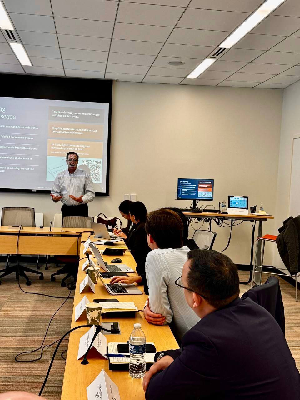 🇺🇸🇺🇿 ХАЛҚАРО ҲАМКОРЛИК: САММИТНИНГ ИККИНЧИ КУНИ