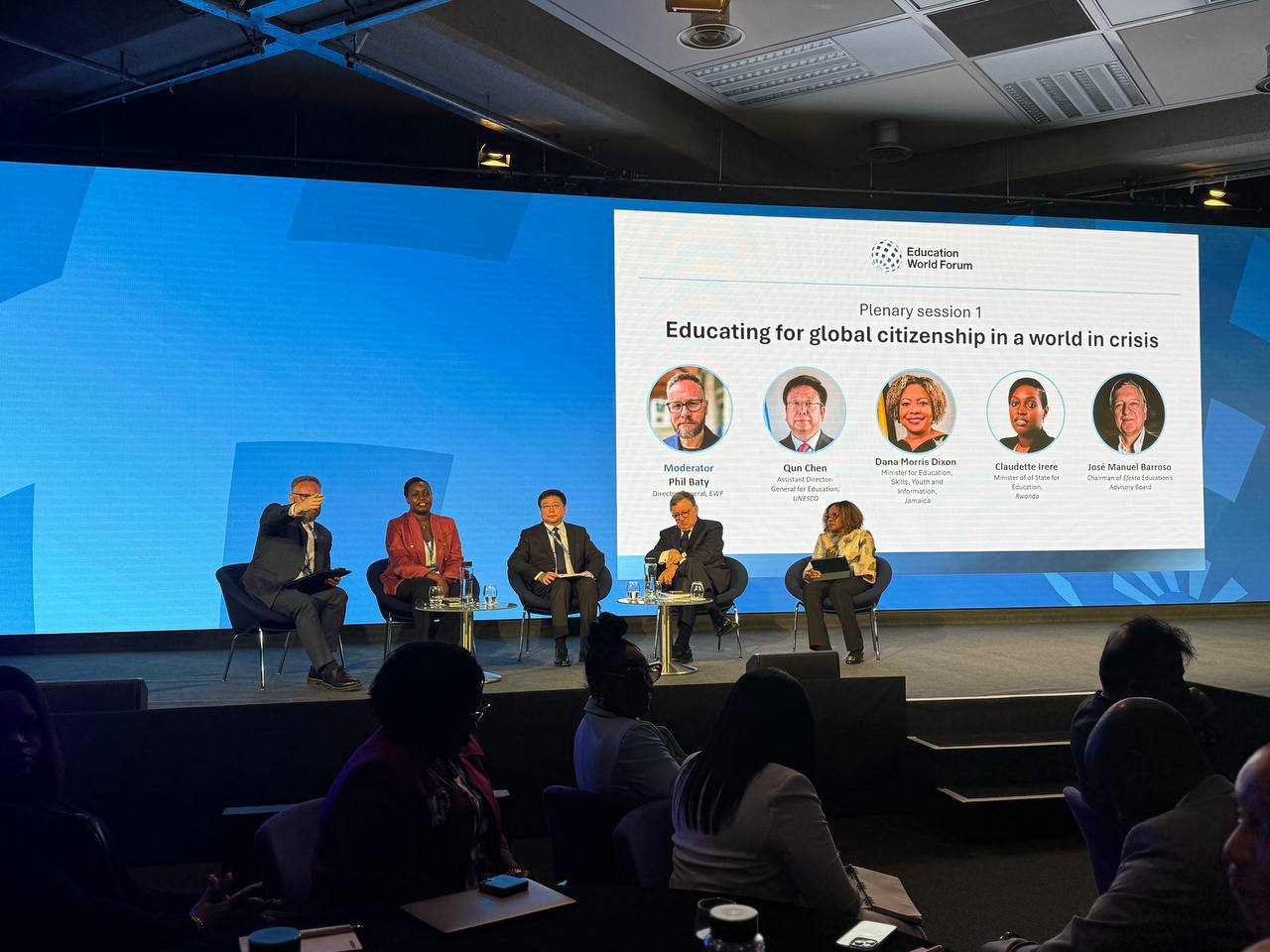 17-20 May kunlari Buyuk Britaniyaning London shahrida dunyoning eng nufuzli ta’lim forumlaridan biri – Education World Forum (EWF) o‘tayotgan bo’lib, Pedagogik mahorat va xalqaro baholash ilmiy-amaliy markazi direktori Davidova Dilrabo Tadjibayevna hamda O’zbekiston delegatsiyasi tomonidan qatnashmoqda.